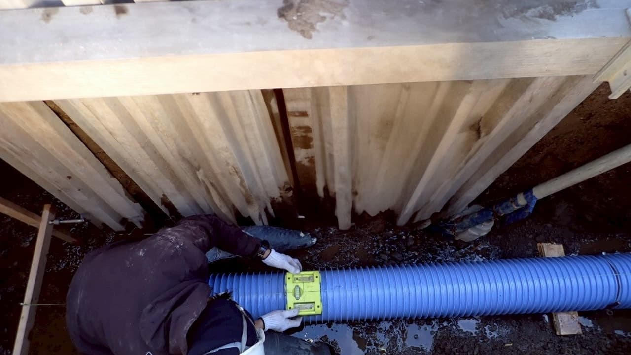 下水道工事施工中の写真